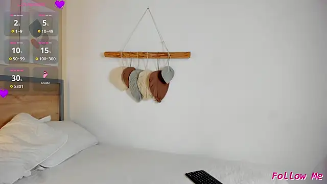 Snapshot of CarmesyAngel chatting on February 14, 12:14 pm CarmesyAngel online show from February 14, 12:14 pm