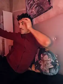 gorkamacbew online show from December 4, 5:33 pm