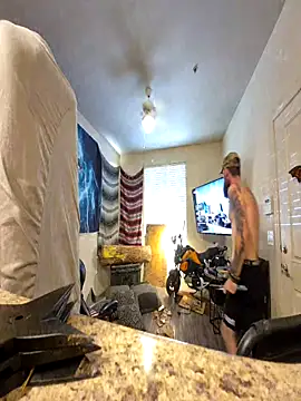 Snapshot of lit702 chatting on October 29, 10:22 pm lit702 online show from October 29, 10:22 pm