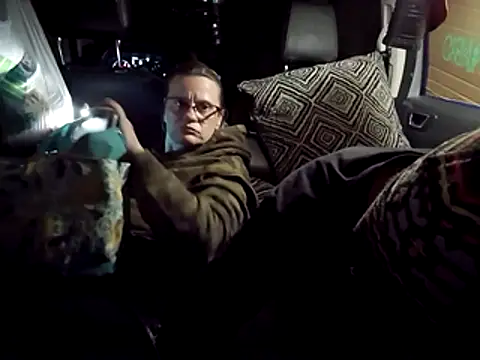 Snapshot of lit702 chatting on November 27, 4:14 am lit702 online show from November 27, 4:14 am