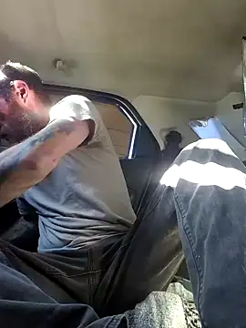 lit702 online show from February 5, 9:41 pm