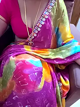 Snapshot of Roja-Telugu777 chatting on February 18, 4:19 am Roja-Telugu777 online show from February 18, 4:19 am