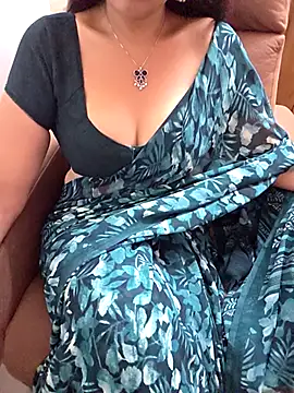 Snapshot of Roja-Telugu777 chatting on March 5, 12:17 am Roja-Telugu777 online show from March 5, 12:17 am