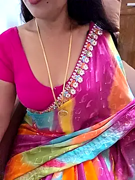 Snapshot of Roja-Telugu777 chatting on March 9, 4:38 am Roja-Telugu777 online show from March 9, 4:38 am