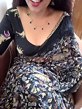 Snapshot of Roja-Telugu777 chatting on April 13, 2:17 am Roja-Telugu777 online show from April 13, 2:17 am