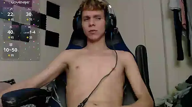 bryamado69 online show from March 10, 6:49 am