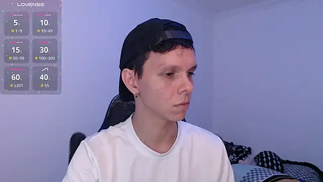 bryamado69 online show from December 18, 3:23 am