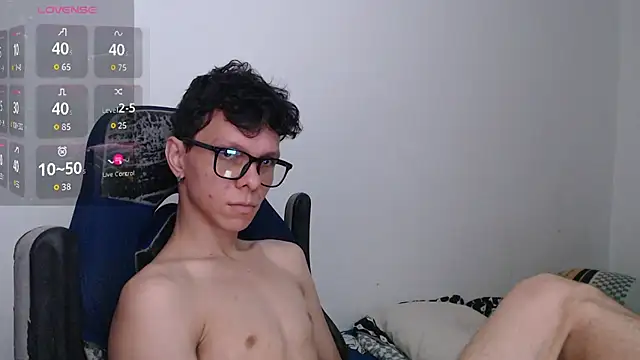 bryamado69 online show from July 6, 3:03 pm