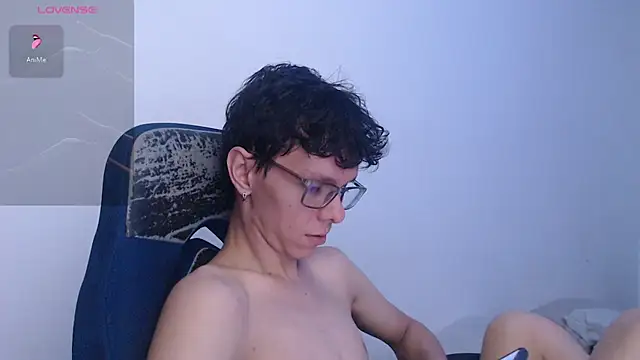 bryamado69 online show from July 27, 3:52 pm