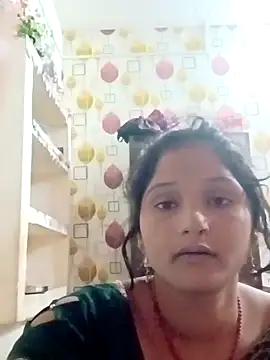 Snapshot of annaya_sweet chatting on April 17, 5:43 am annaya sweet online show from April 17, 5:43 am