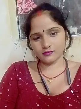 Snapshot of annaya_sweet chatting on April 18, 8:51 am annaya sweet online show from April 18, 8:51 am