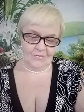Snapshot of VioletSweet566 chatting on January 28, 10:56 am VioletSweet566 online show from January 28, 10:56 am