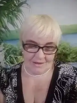 Snapshot of VioletSweet566 chatting on January 30, 10:19 pm VioletSweet566 online show from January 30, 10:19 pm