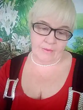 Snapshot of VioletSweet566 chatting on February 26, 11:41 am VioletSweet566 online show from February 26, 11:41 am