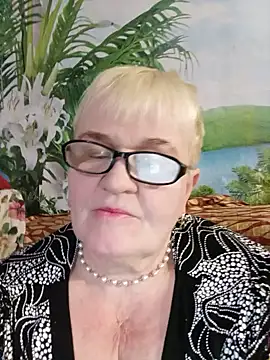 Snapshot of VioletSweet566 chatting on March 21, 7:24 pm VioletSweet566 online show from March 21, 7:24 pm