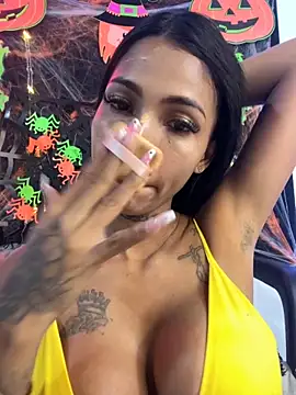 Antonellasmith00 online show from October 25, 12:56 pm