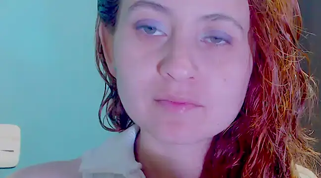 zoe jones3 online show from December 12, 11:14 pm