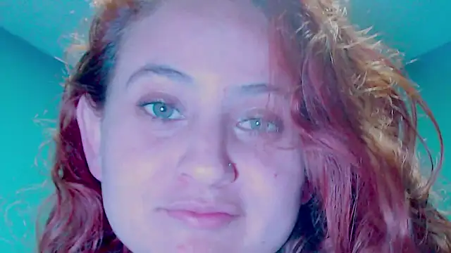zoe jones3 online show from December 28, 2:43 am