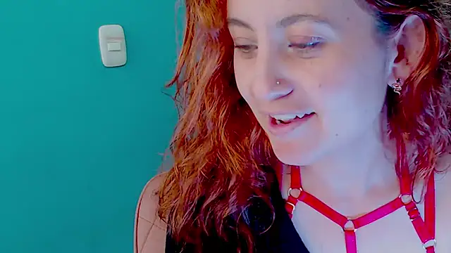 zoe jones3 online show from December 31, 3:31 pm