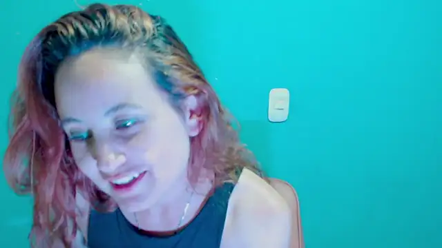 zoe jones3 online show from February 9, 12:28 am