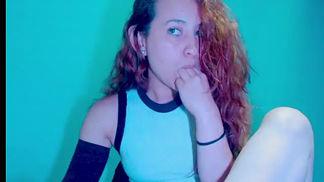 zoe jones3 online show from February 26, 2:37 am