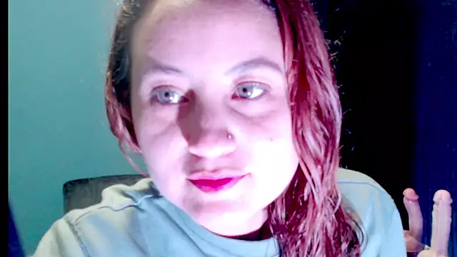 zoe jones3 online show from March 18, 11:31 pm