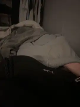 pignoufe online show from March 18, 9:12 am