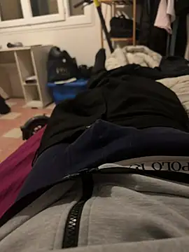 pignoufe online show from March 22, 10:57 pm