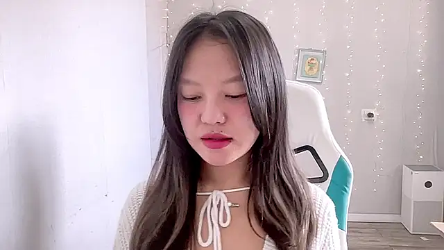 Risalynn online show from March 16, 3:47 am