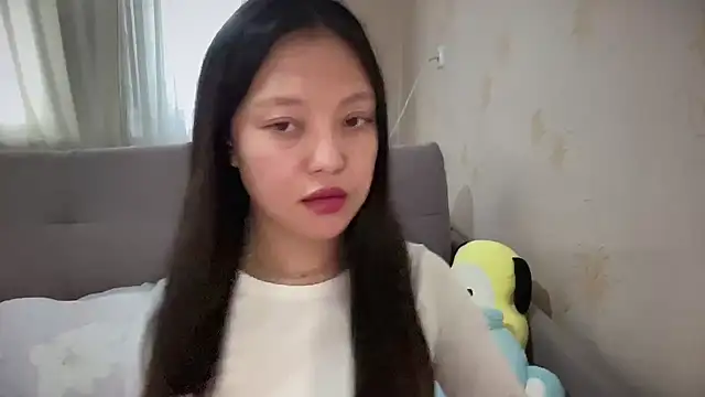 Risalynn online show from February 7, 7:56 am