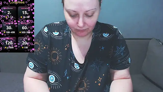 Snapshot of anna_claire chatting on May 4, 6:42 am anna claire online show from May 4, 6:42 am