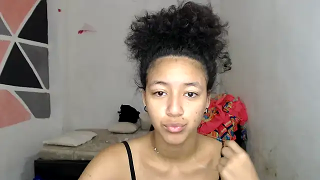 Snapshot of ley_blus10 chatting on December 17, 1:38 pm ley blus10 online show from December 17, 1:38 pm
