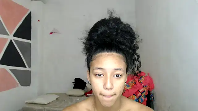 Snapshot of ley_blus10 chatting on December 17, 4:43 pm ley blus10 online show from December 17, 4:43 pm
