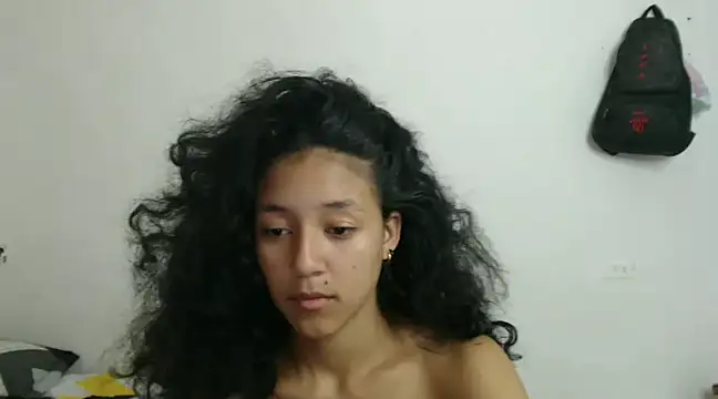 Snapshot of ley_blus10 chatting on January 27, 7:46 pm ley blus10 online show from January 27, 7:46 pm