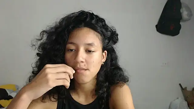 Snapshot of ley_blus10 chatting on January 30, 4:58 am ley blus10 online show from January 30, 4:58 am