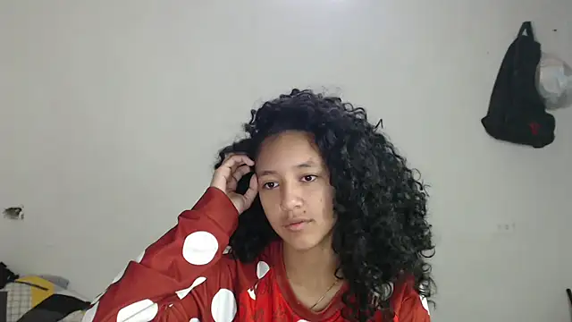 Snapshot of ley_blus10 chatting on February 21, 1:00 pm ley blus10 online show from February 21, 1:00 pm