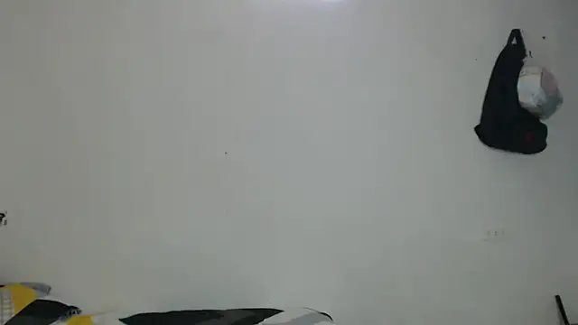 Snapshot of ley_blus10 chatting on February 22, 5:13 pm ley blus10 online show from February 22, 5:13 pm