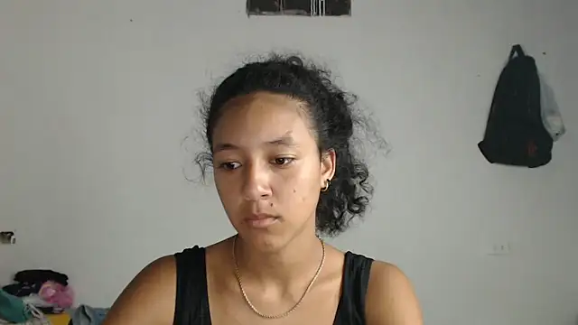 Snapshot of ley_blus10 chatting on March 15, 5:08 am ley blus10 online show from March 15, 5:08 am
