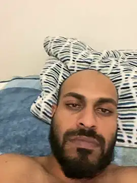 islandvybee55 online show from January 31, 12:28 am