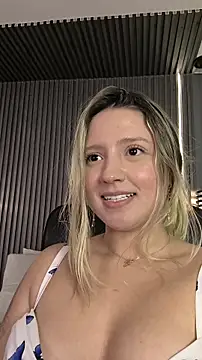 MiaPetit  online show from December 3, 8:18 pm