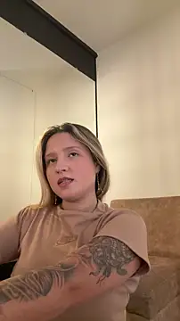 MiaPetit  online show from December 20, 6:04 pm