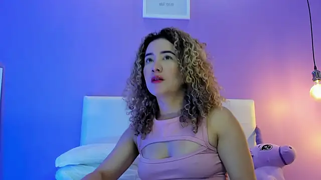 Charlotte11-11 online show from February 18, 2:35 pm