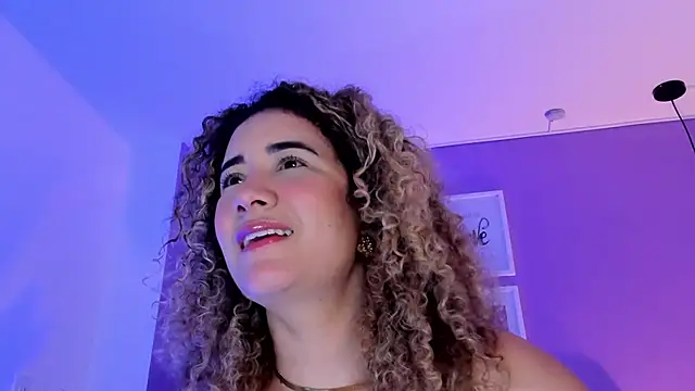 Charlotte11-11 online show from March 10, 10:04 pm