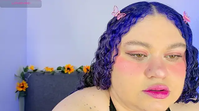 lunitaa0 online show from March 25, 3:34 am