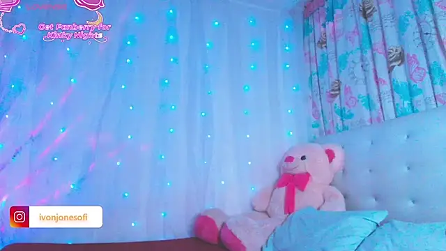 ivonjoness online show from November 13, 4:00 am