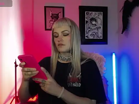 kim jeins11 online show from September 24, 4:21 pm