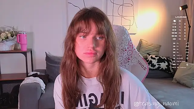 Snapshot of aesthetics__tease chatting on May 24, 3:11 am aesthetics tease online show from May 24, 3:11 am