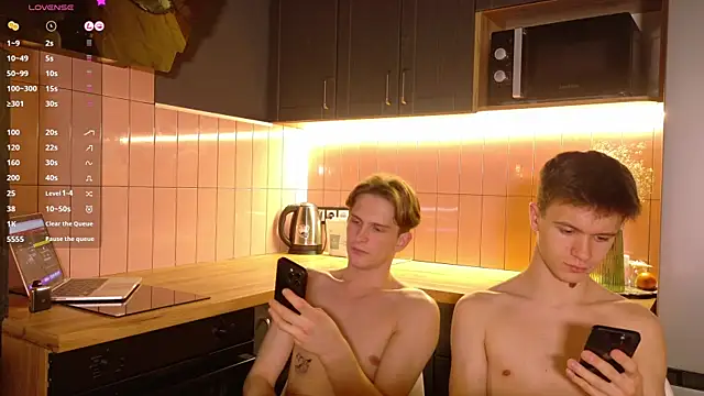  whitenight  online show from March 12, 5:49 pm