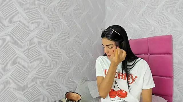 natalia aguirre1 online show from December 30, 12:31 pm
