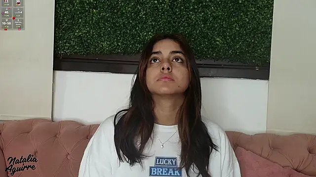 natalia aguirre1 online show from March 12, 12:11 pm